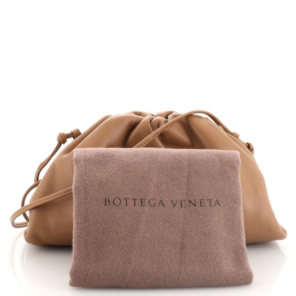 Bottega Veneta The Pouch Leather Mini Brown - Picture 2 of 7